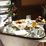 Montana Hotel
