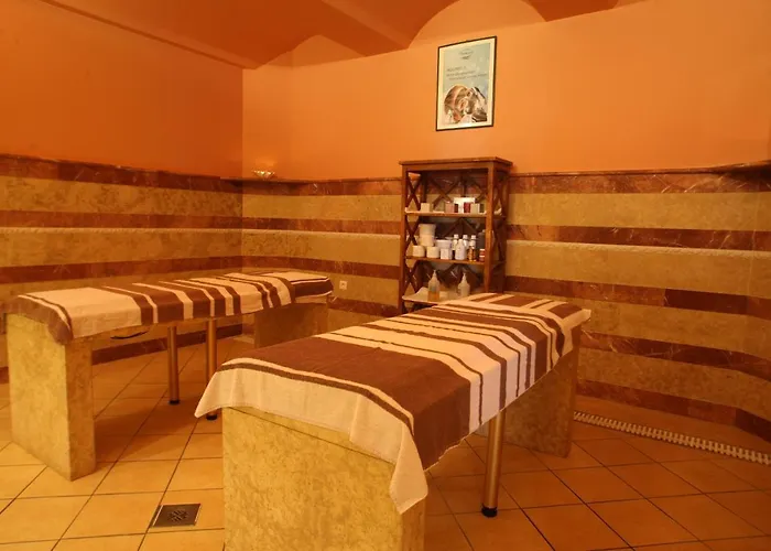 Montana Hotel Karpenísion